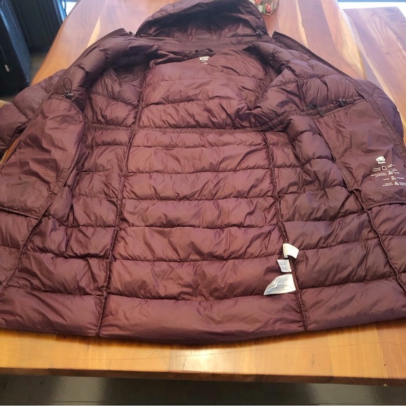 ROOTS Down Fill Winter Coat Puffer Jacket Lightweight Packable Oversized.Medium - Picture 6 of 16